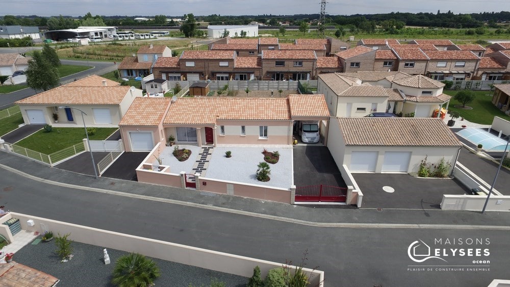 Constructeur maisons plain pied Charente Maritime 17600